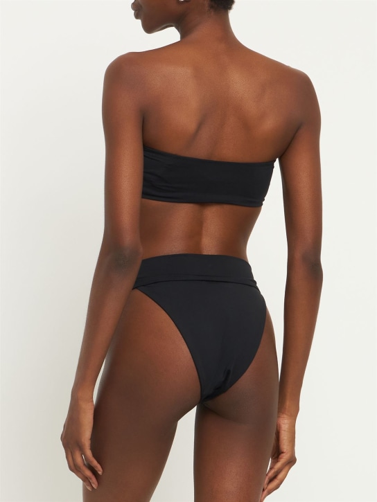 Weworewhat: Top de bikini bandeau