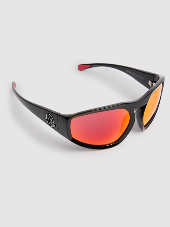 Moncler: Lunettes de soleil futuristes Pentagra