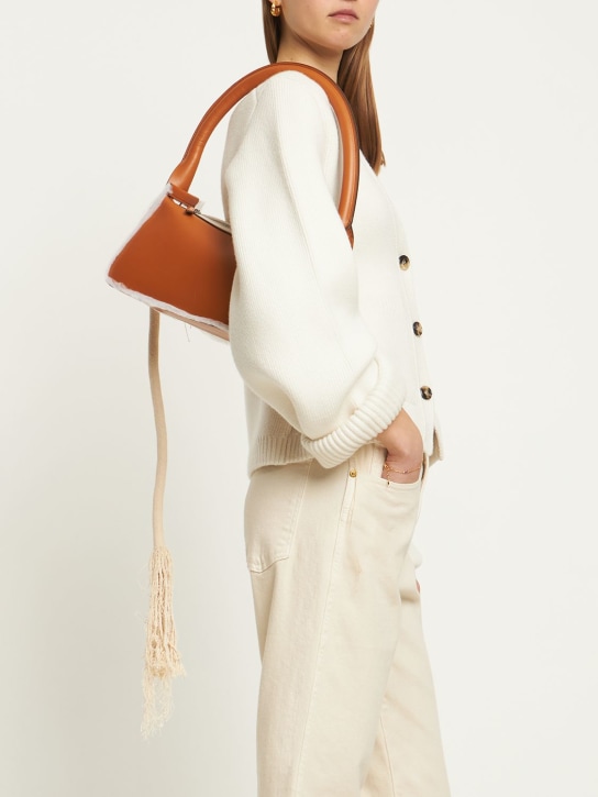Dentro: Savvas shoulder bag