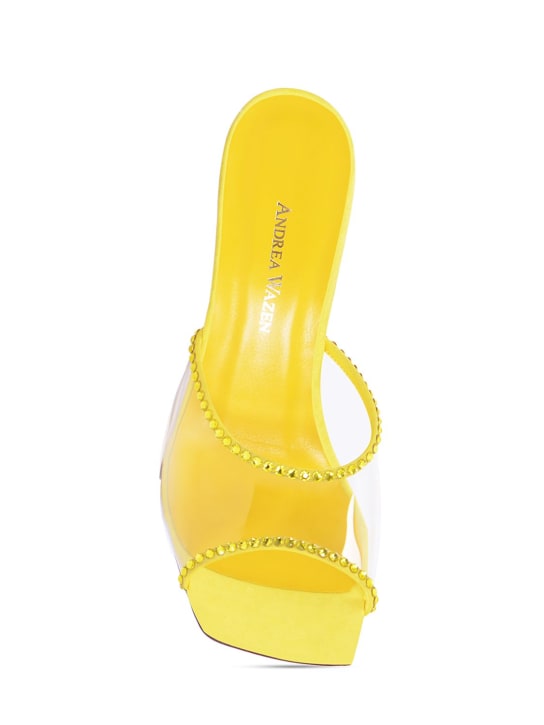 Andrea Wazen: Mules en PVC et cristaux Gloria 90 mm