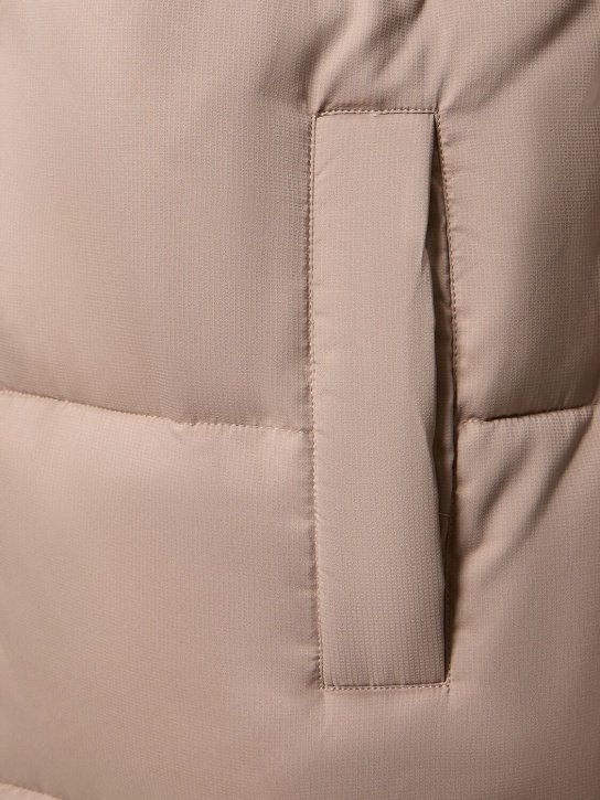 Girlfriend Collective: LANGE NYLONJACKE