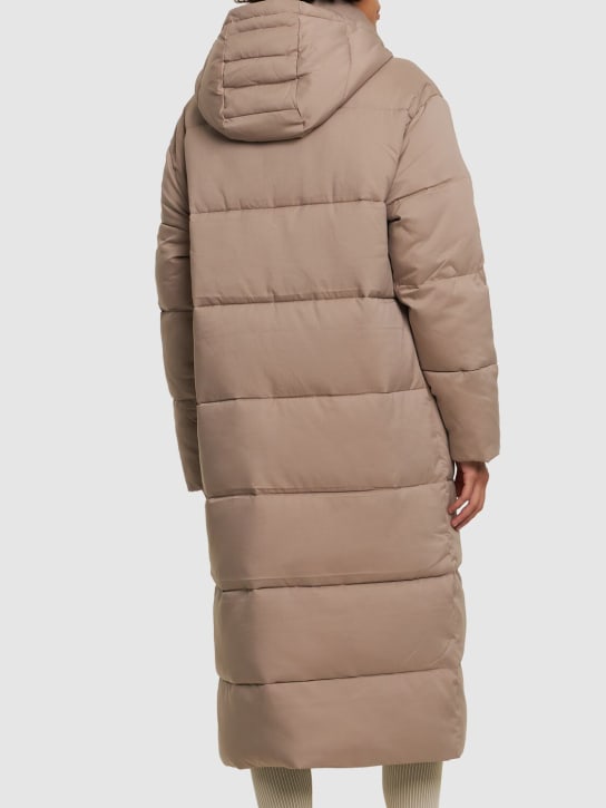 Girlfriend Collective: LANGE NYLONJACKE