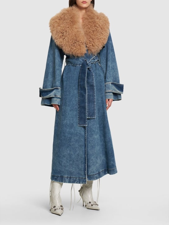 Blumarine - Trenchcoat aus Kunstpelz und Denim