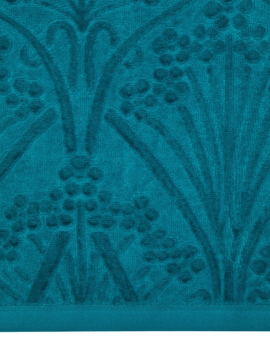 Liberty: Ianthe bath towel