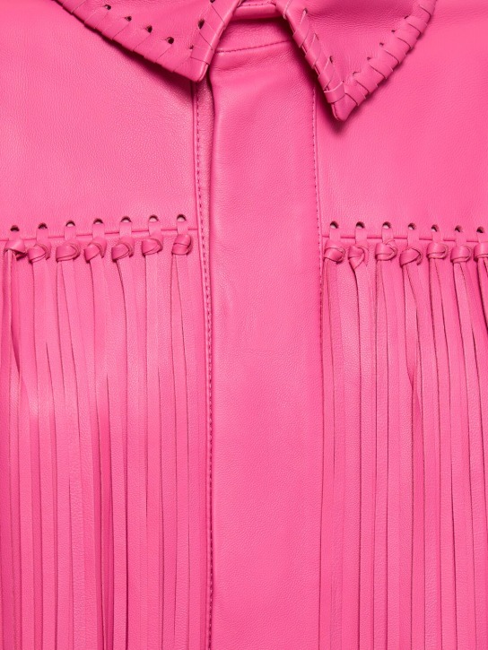 Oscar De La Renta: Chemise manches longues en cuir à franges