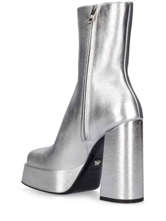 Versace: Bottes en cuir métallisé 120 mm