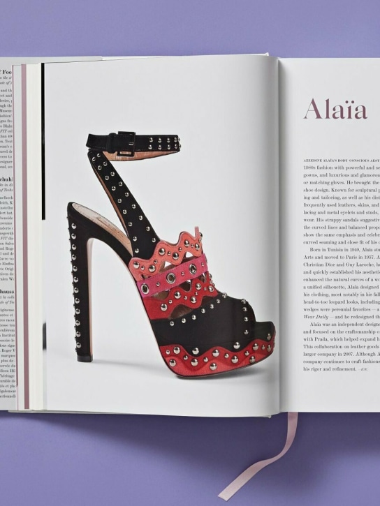 Taschen: Shoes A-Z. The Collection of The Museum