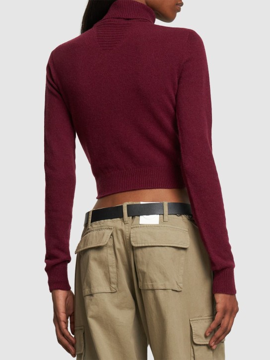 Ferrari: Cashmere knit turtleneck sweater