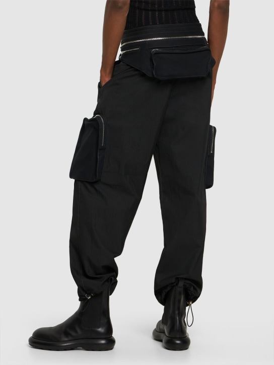 Dion Lee: Pantalon cargo en coton biologique avec sac banane