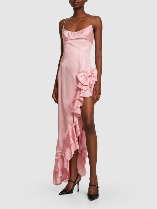 Alessandra Rich: Robe longue en satin plastifié à volants