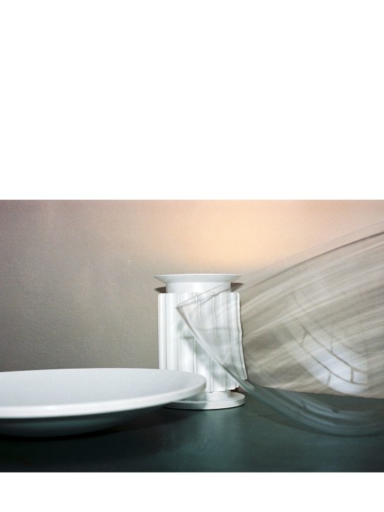 Flos: Lámpara de mesa Taccia con LED