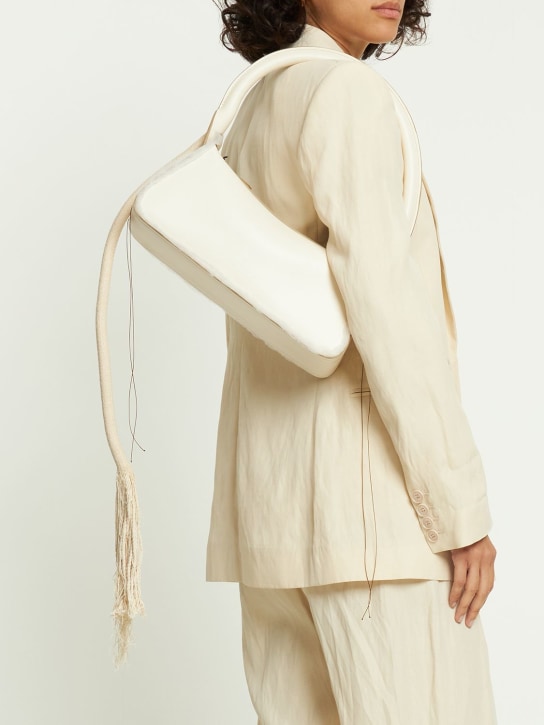 Dentro: Savvas shoulder bag