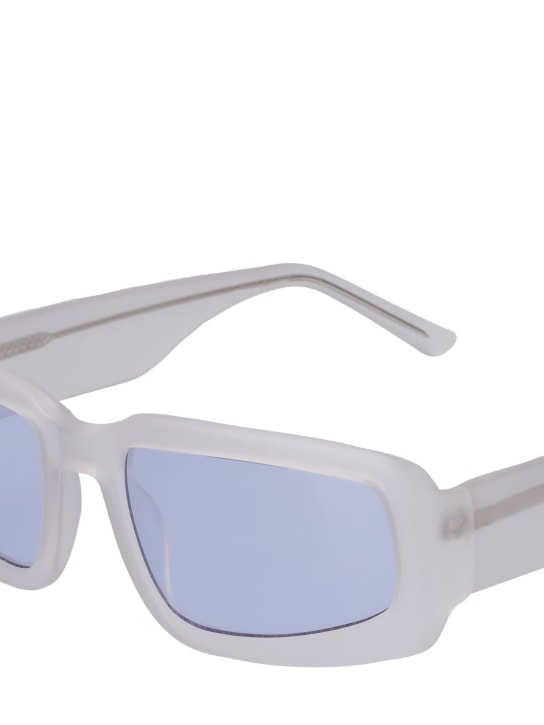 A BETTER FEELING: Lunettes de soleil Soto-II Matte Glacial