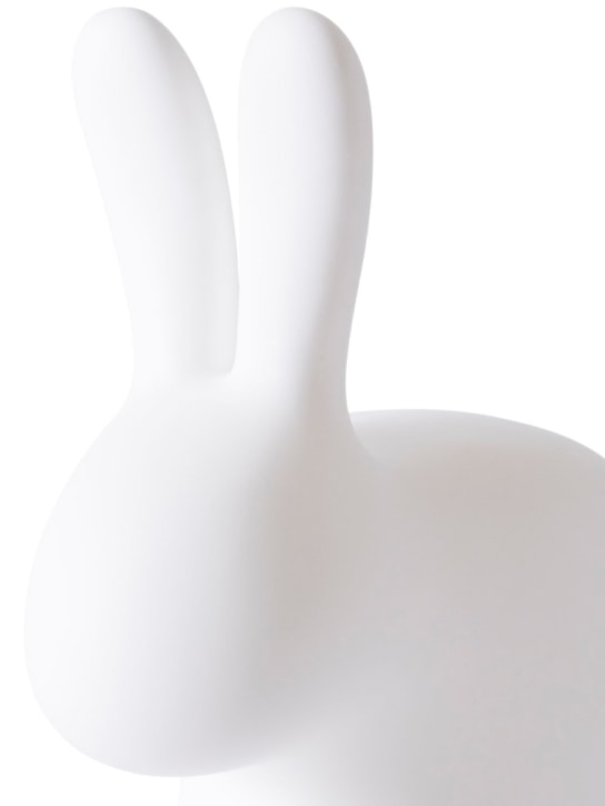 Qeeboo: Seduta Rabbit
