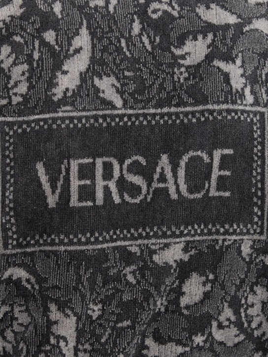 Versace: Bademantel „Barocco“