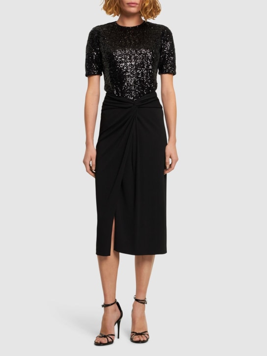 Michael Kors Collection: Drapierter, matter Midirock aus Viskosejersey