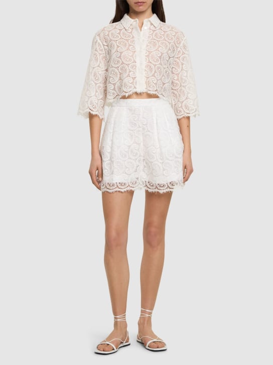 Giambattista Valli - Short en dentelle de coton mélangé à motif paisley