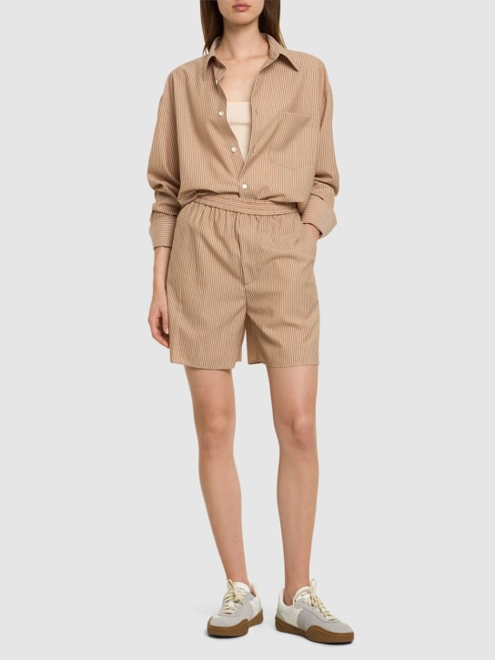Auralee - Short en laine ultra-fine à rayures