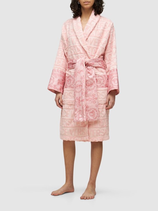 Versace: BADEMANTEL AUS BAUMWOLLE