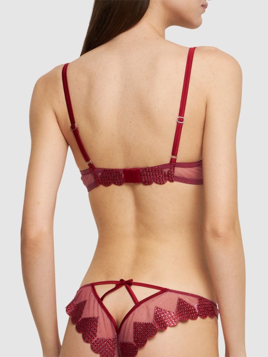 Fleur Du Mal: Soutien-gorge avec cœurs brodés
