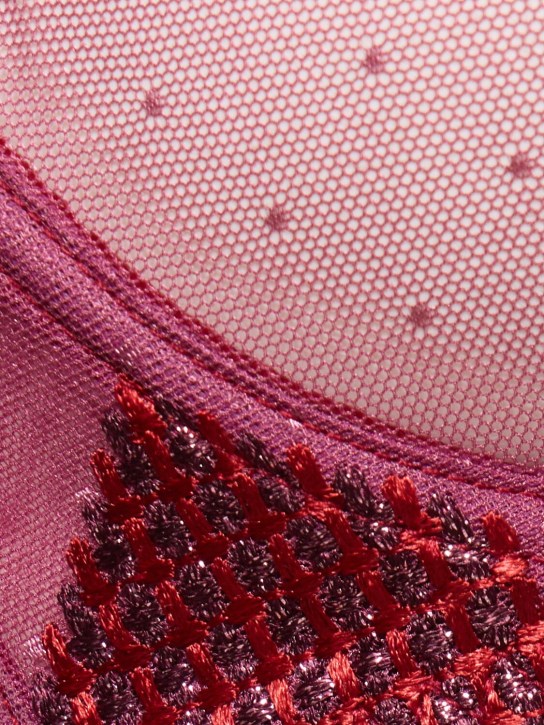 Fleur Du Mal: Soutien-gorge avec cœurs brodés