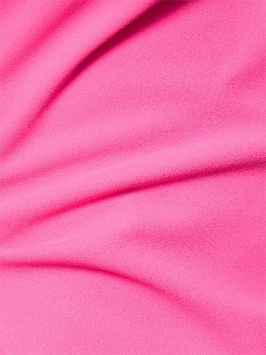 Solace London: Kleid aus Kreppstrick „Bysha“