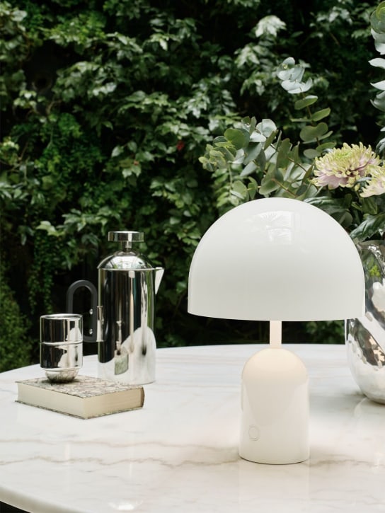 Tom Dixon: Lampada portatile Bell luce LED
