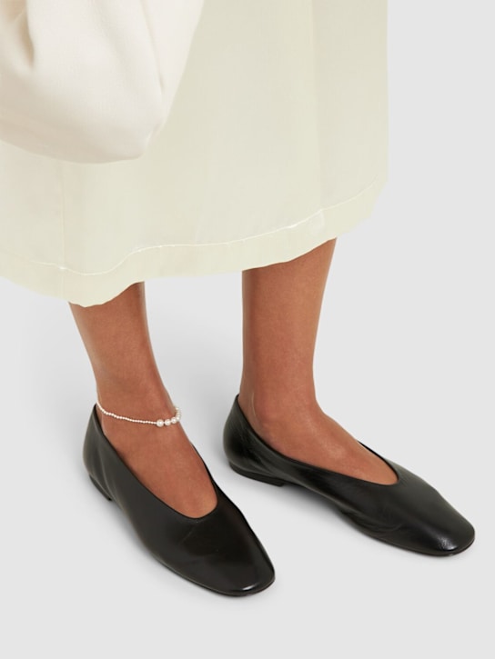 Sophie Bille Brahe - 14kt Gold-Fußkettchen mit Perlen „Peggy à Pied“