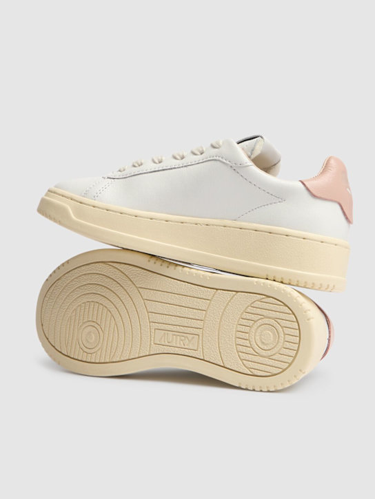Autry: Sneakers Dallas de piel con cordones