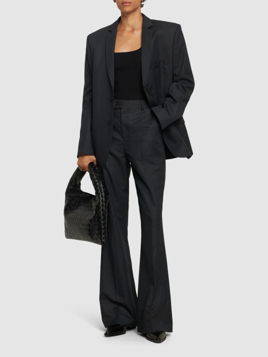 BETTTER: Hourglass wool suit