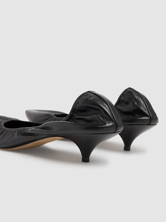 The Row: 35mm hohe Lederpumps „Uxor“