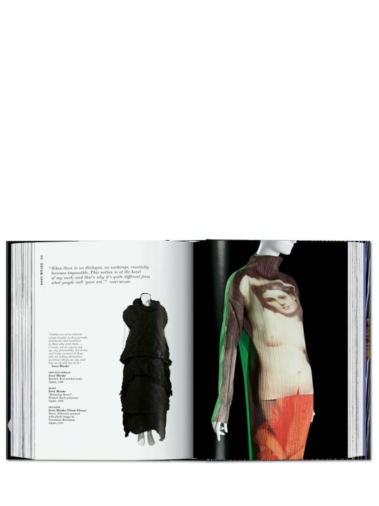 Taschen: Buch „Fashion Designers A-Z. 40th Ed.“