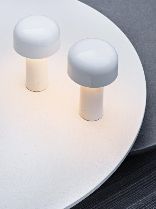 Flos: Lampe de table Bellhop