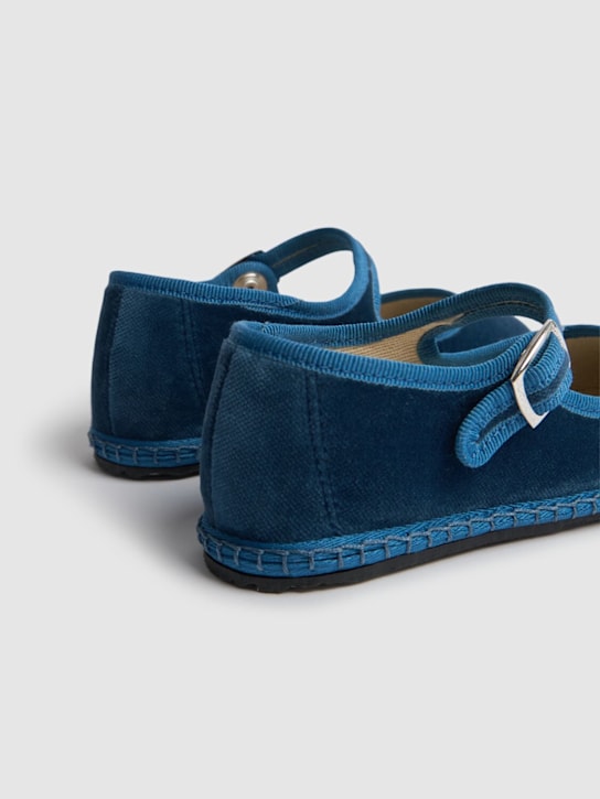 Vibi Venezia: Mary Jane-Loafer aus Samt
