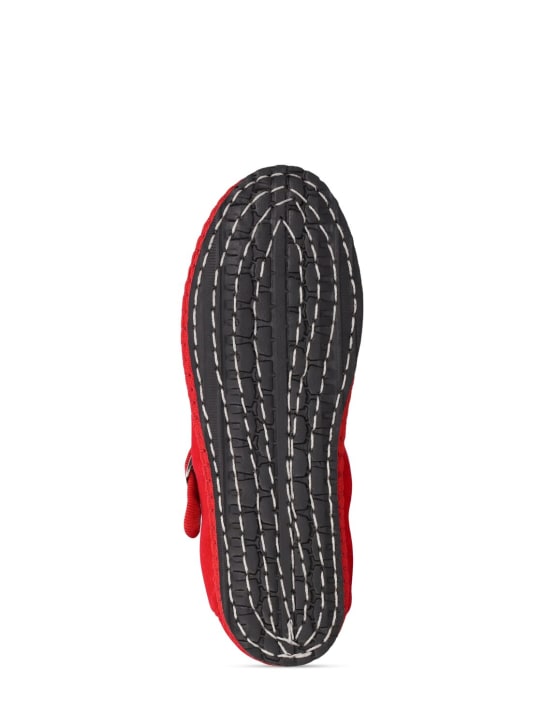 Vibi Venezia: Mary Jane-Loafer aus Samt