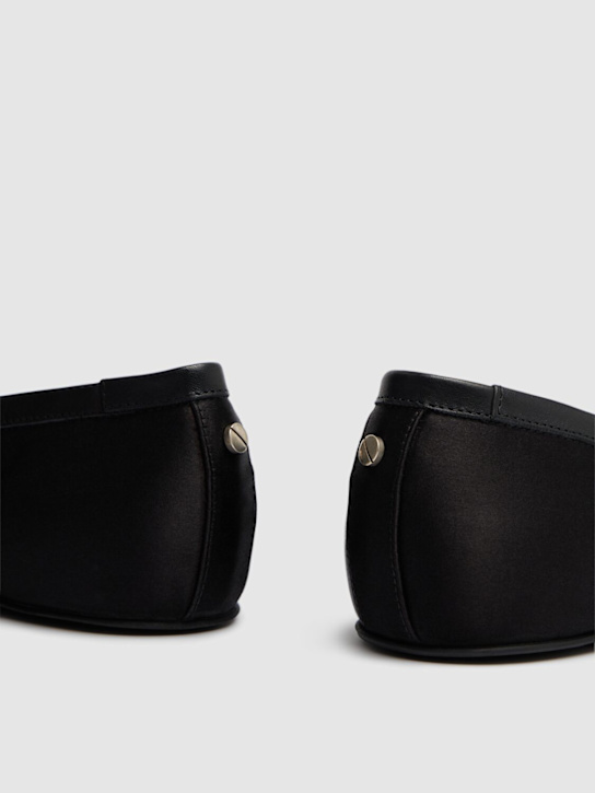 Ann Demeulemeester: Ballerines en satin Paloma