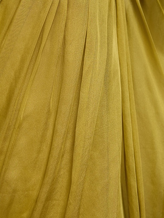 Giuseppe Di Morabito: Vestito in raso di seta drappeggiato