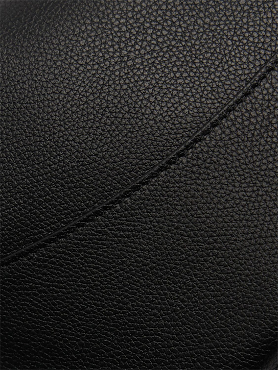 The Row: Schutertasche aus Narbleder „Jouve“
