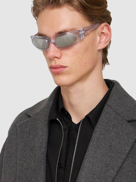 Kuboraum Berlin: Lunettes de soleil rondes en acétate E21