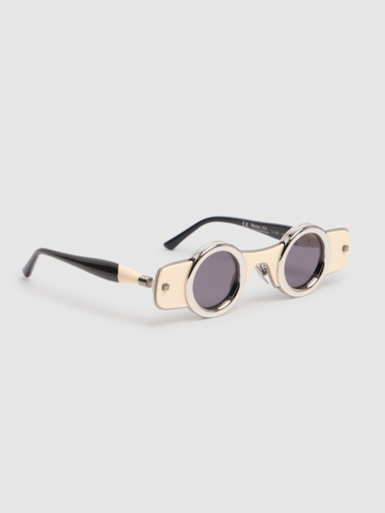 Kuboraum Berlin: Lunettes de soleil rondes en métal et acétate J50