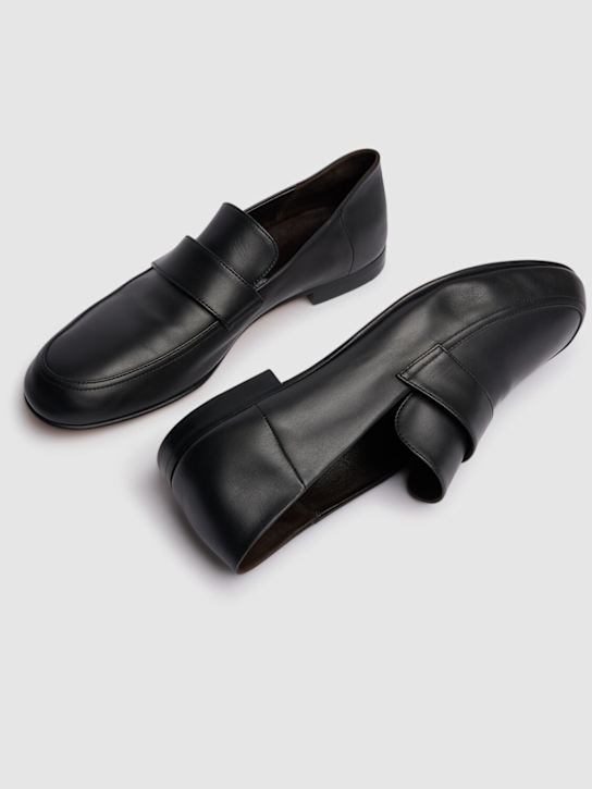 The Row: Klassische Loafer aus Leder