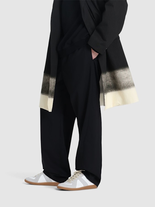 Maison Margiela - SNEAKERS AUS LEDER UND WILDLEDER „REPLICA“