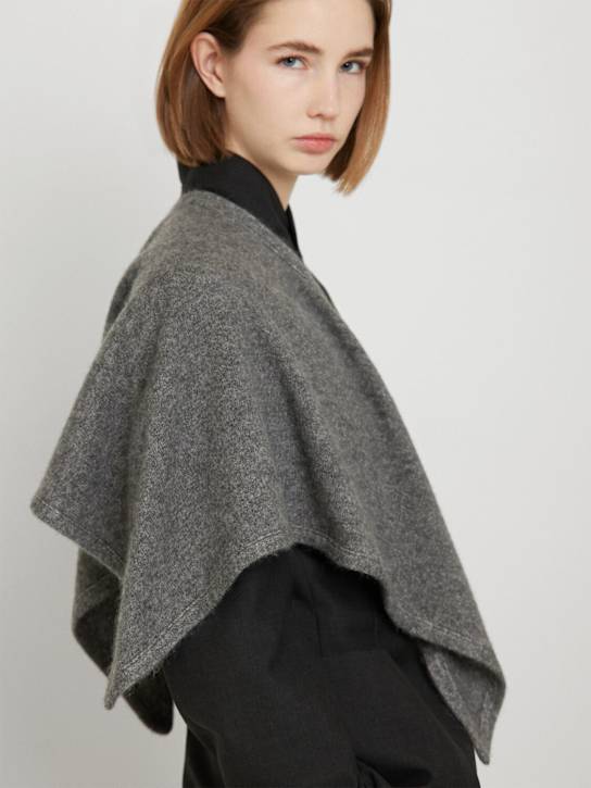 The Row: Foulard en cachemire Itrani