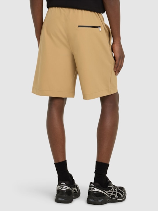 SOTF: Tek shorts