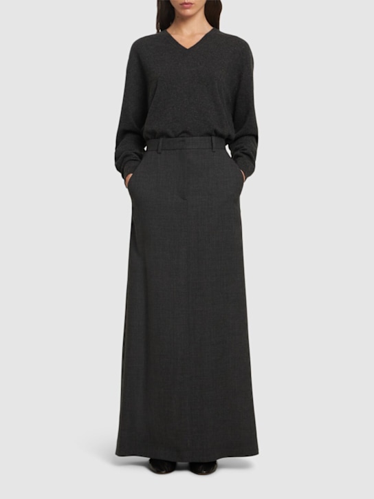 The Row: Pull-over col en V en maille de cachemire Isaora