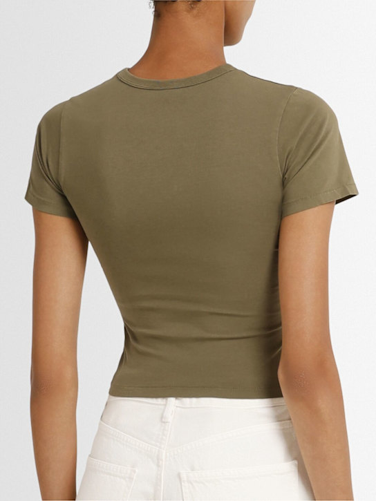 Entire Studios: Camiseta corta