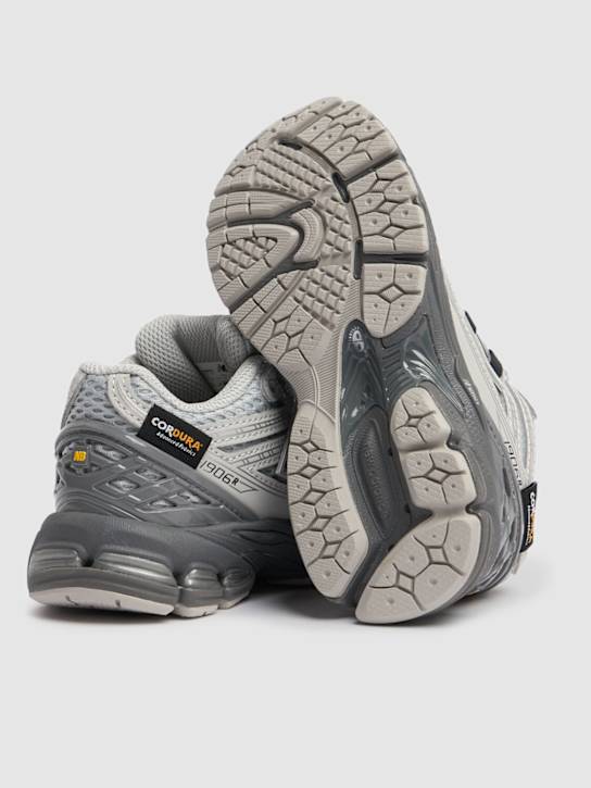 New Balance: 1906 lace-up sneakers