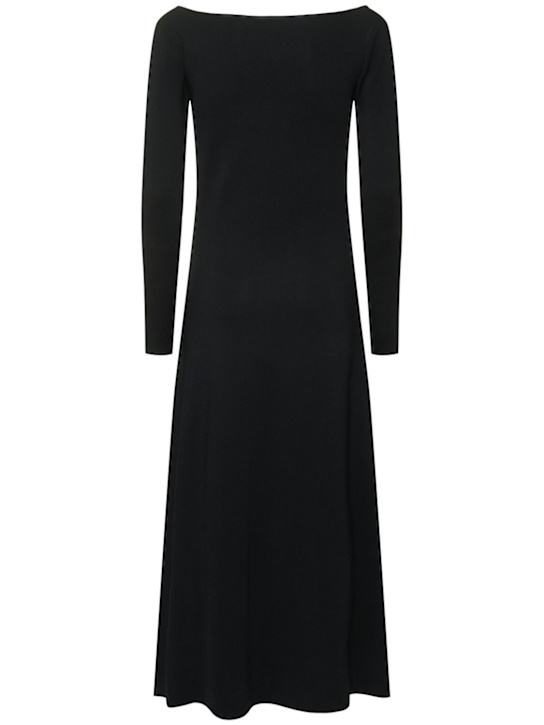 Róhe: Robe longue en maille à col bardot
