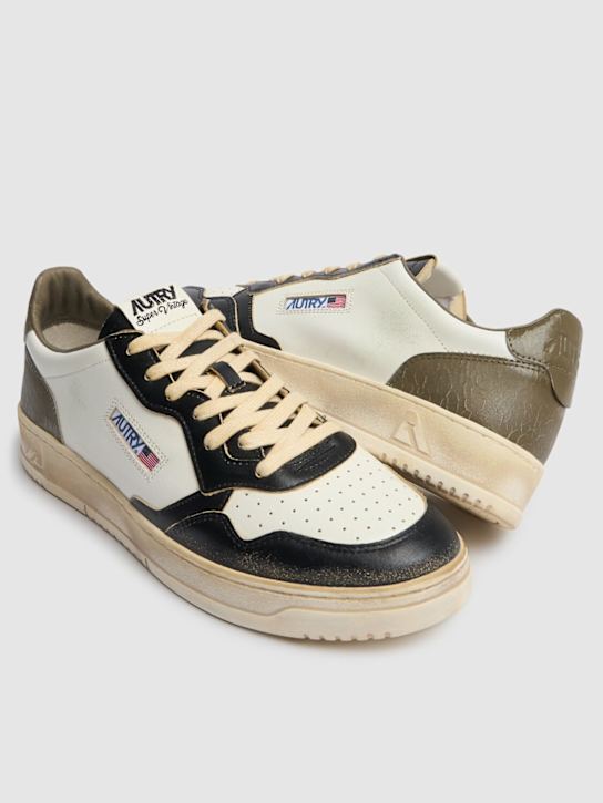 Autry: Super Vintage Low sneakers