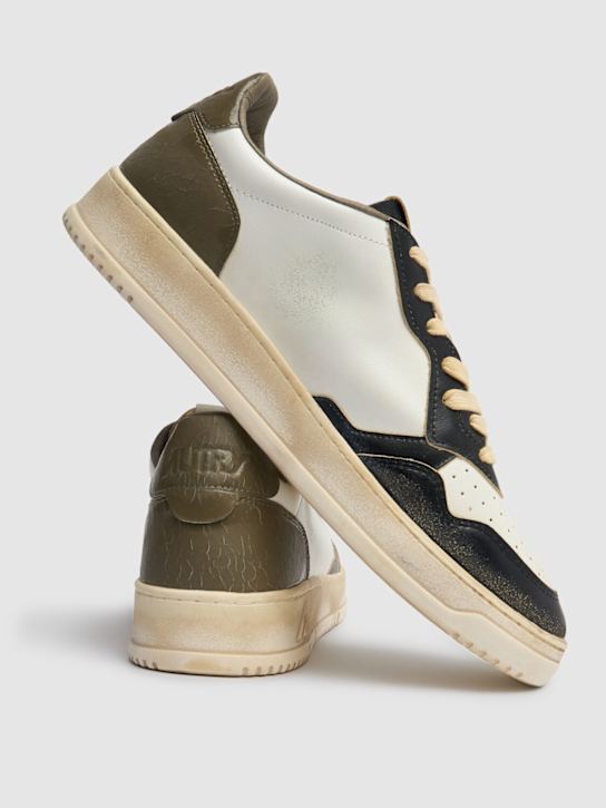Autry: Super Vintage Low sneakers